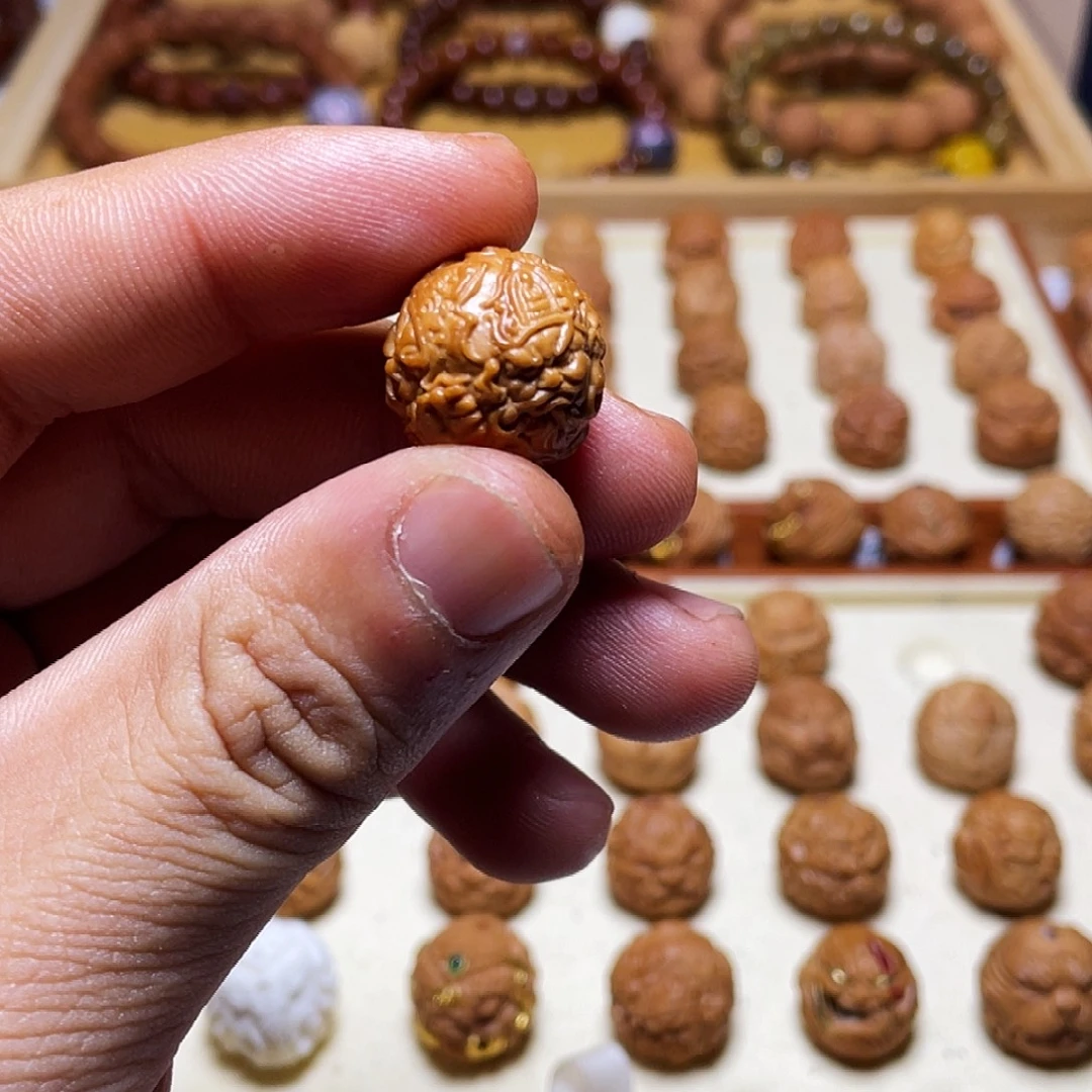 S***n猴头核桃吊坠18左右猴头核桃四大天王