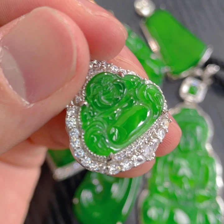 翡翠颈饰银S925镶嵌天然