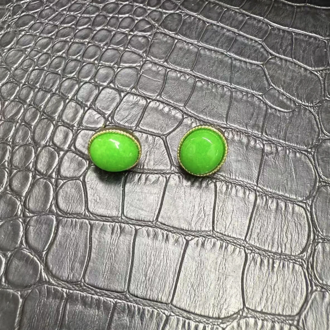 翡翠耳钩气质时尚