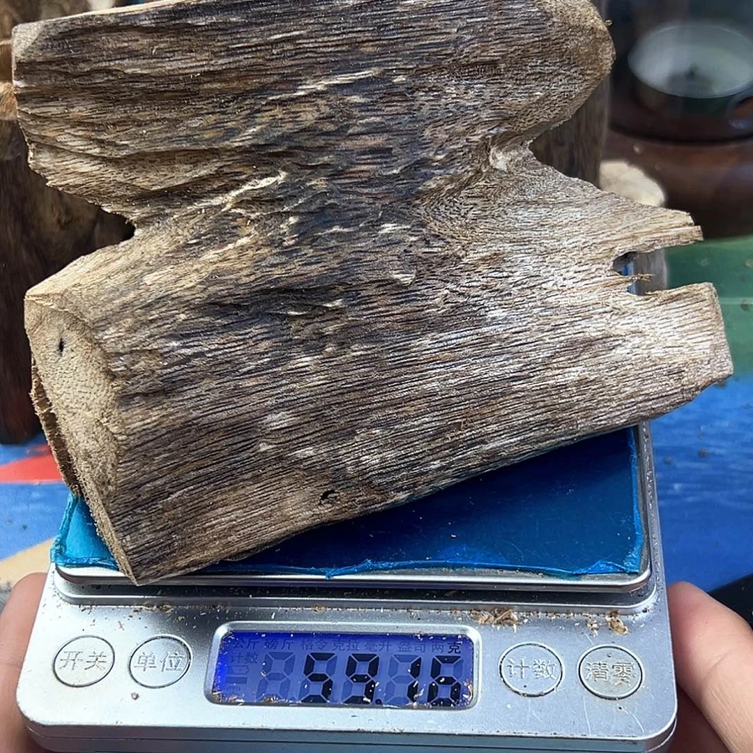 香料绿奇楠虫漏白棋59克