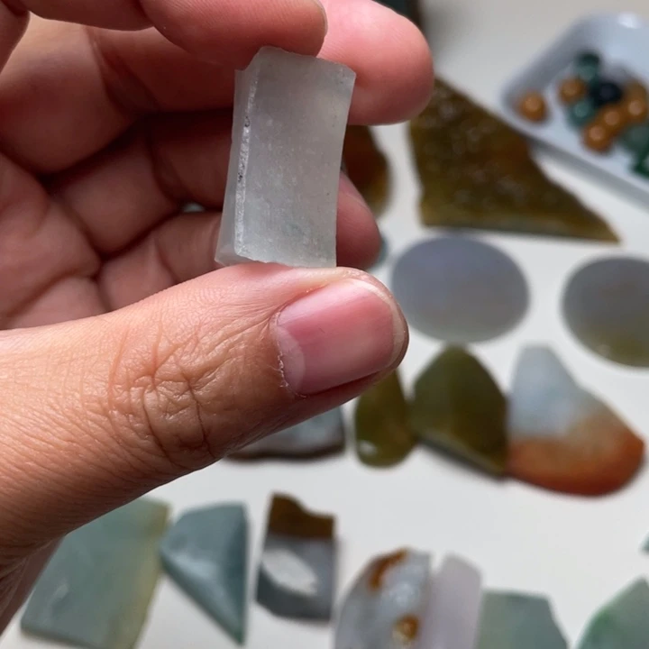 翡翠裸石缅甸翡翠a货