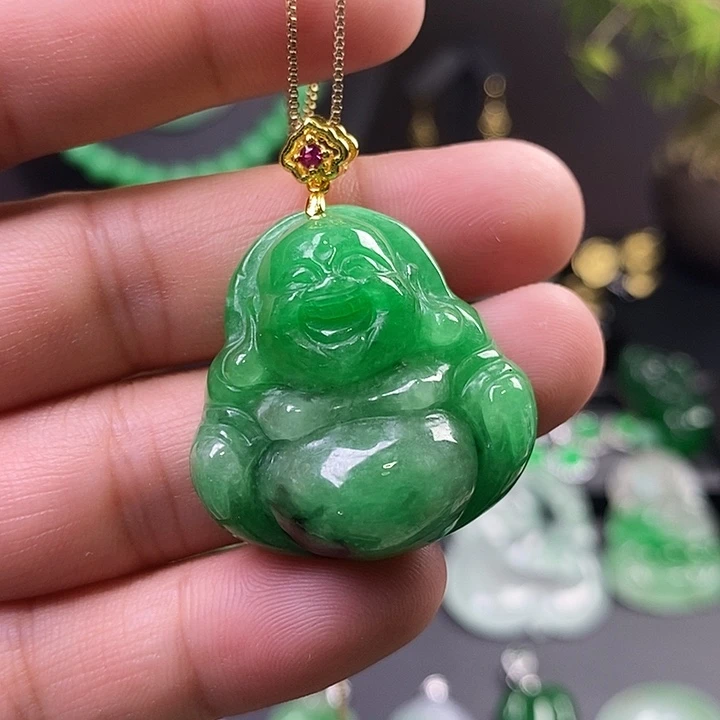 翡翠未镶嵌吊坠(赠链)