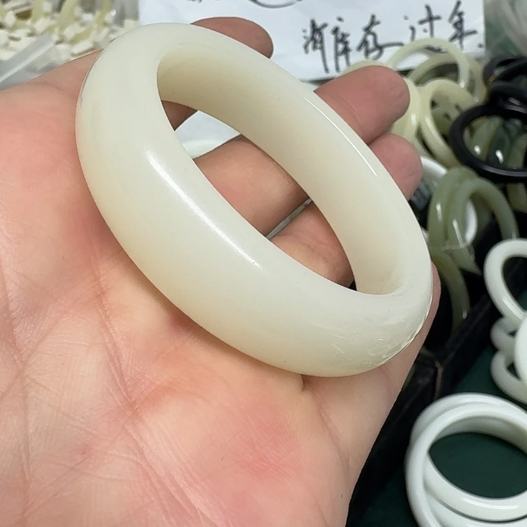 和田玉手镯未镶嵌122号手镯52圈口