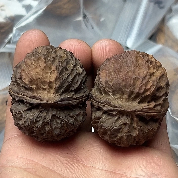 把件文玩核桃35号花彩大绣球45尺