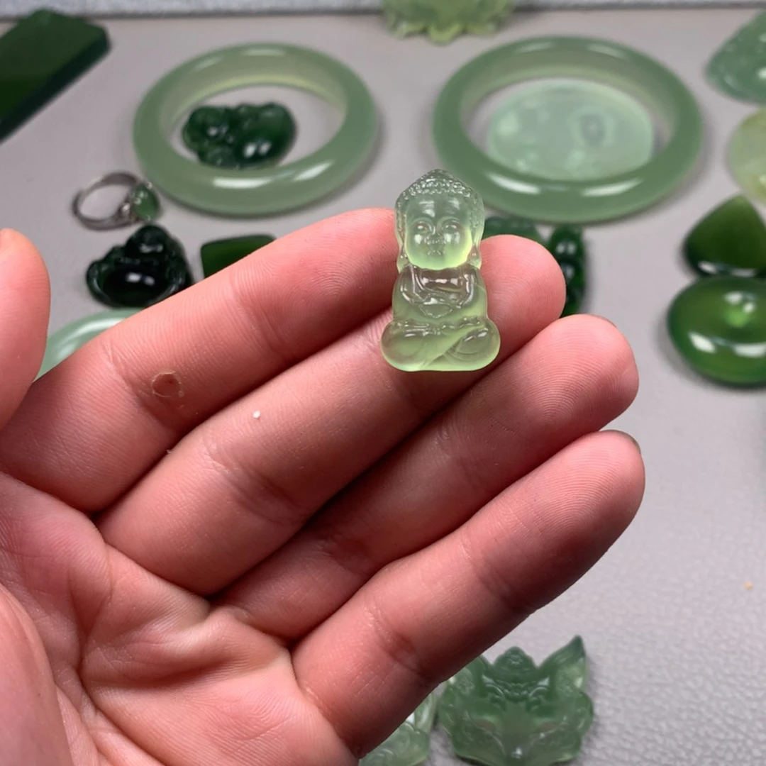【闪购商品】蛇纹石玉未镶嵌岫玉