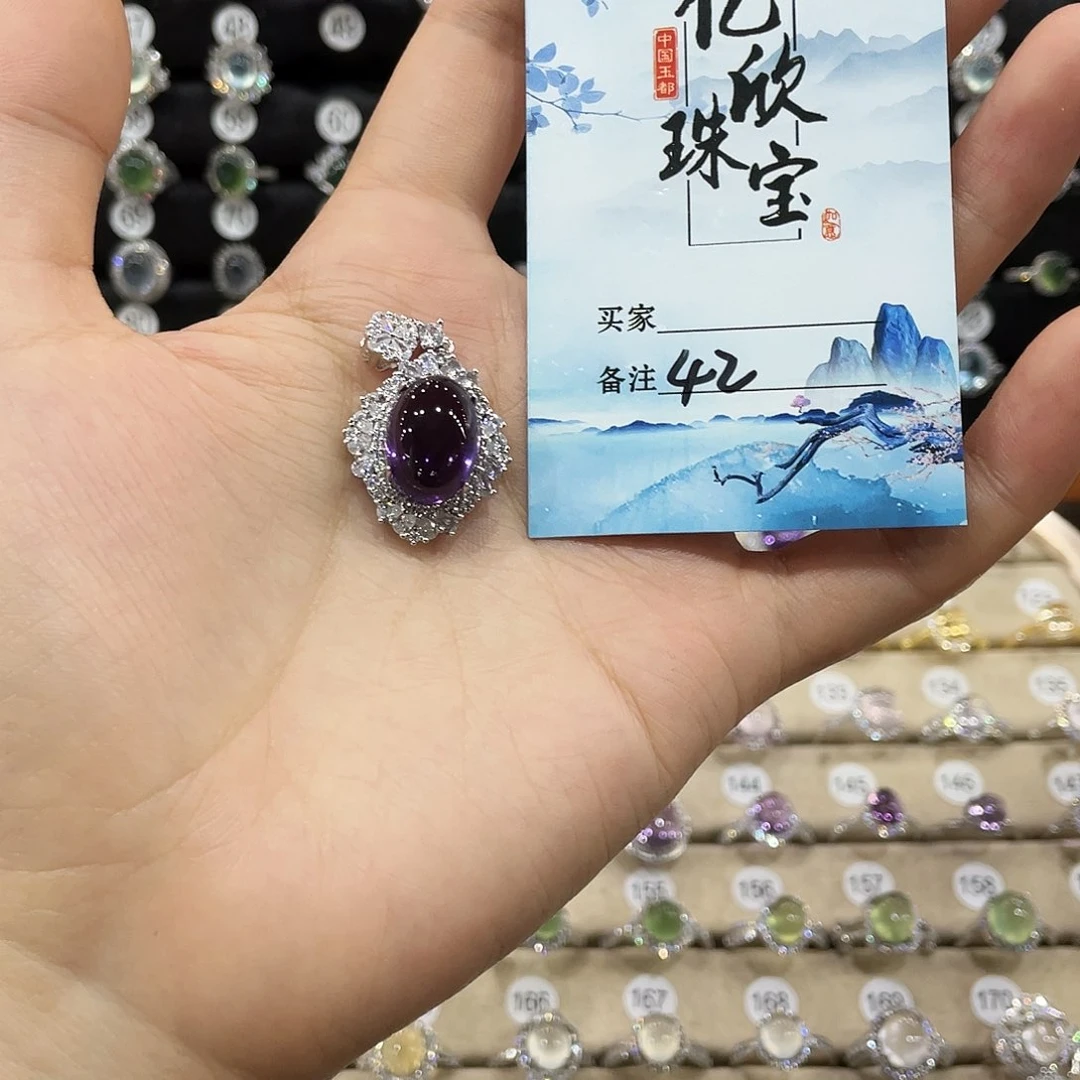 朵****紫晶耳饰银S925镶嵌42