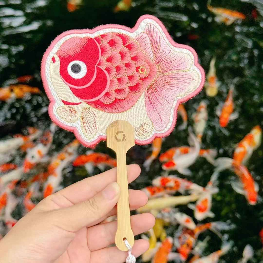 【好云锦鲤绣扇】国风刺绣红色锦鲤扇 手工刺绣团扇 8197