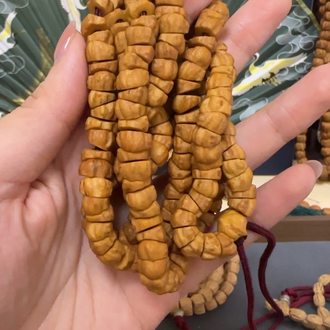 刘***王吊坠柏香籽/百香籽