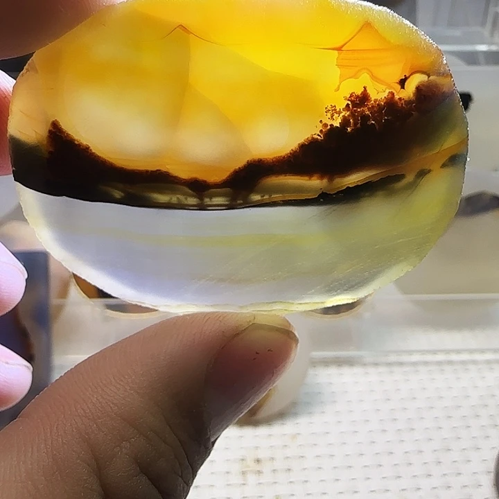 玛瑙/玉髓未镶嵌珠宝奇石