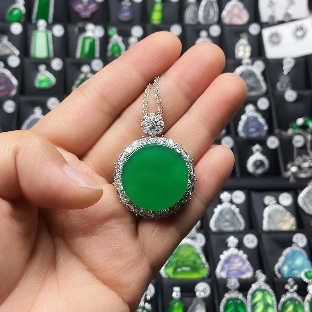 玛瑙/玉髓颈饰合金