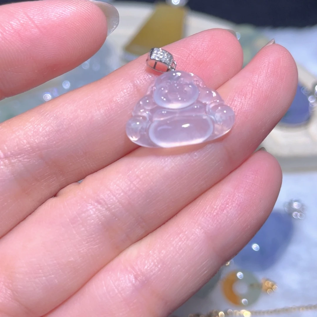 翡翠18K金镶嵌颈饰翡翠