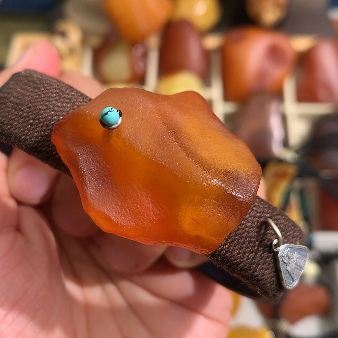 蜜蜡裸石未镶嵌-***。你