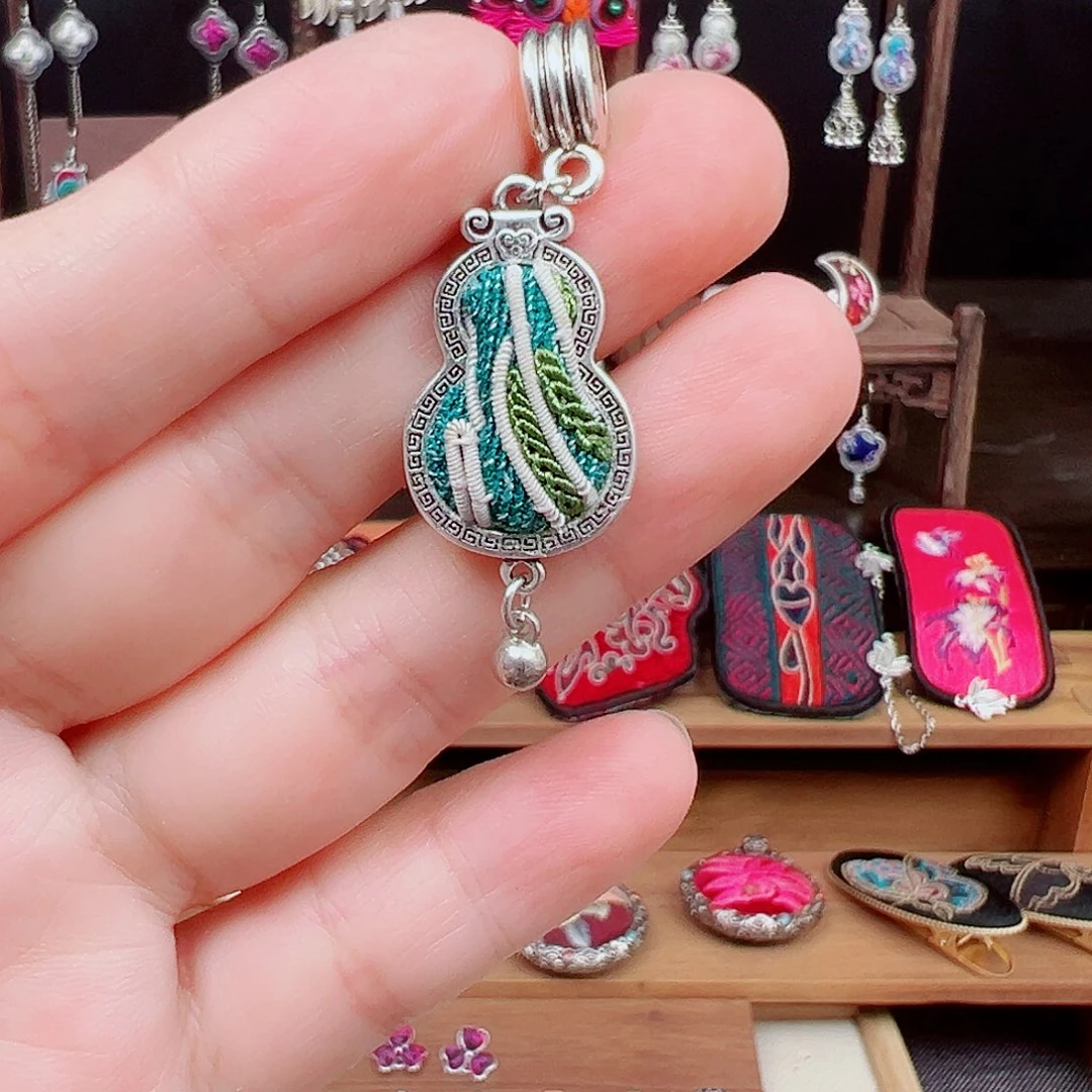 黄铜布艺925银手工刺绣