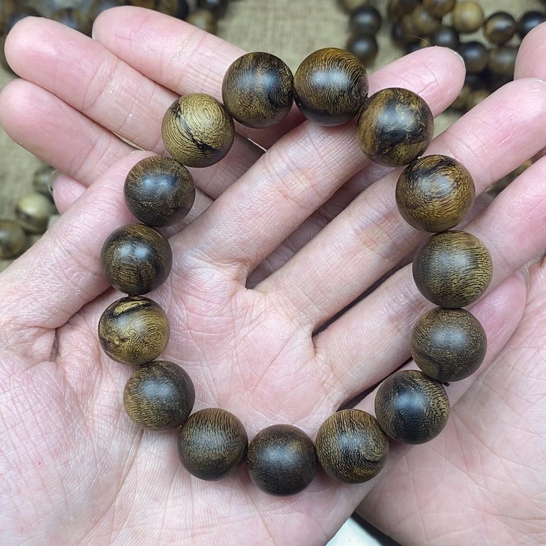 沉香手串越南芽庄白棋楠