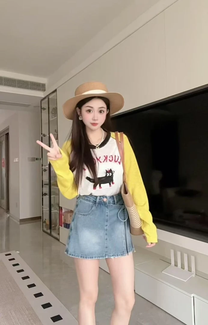 7711-撞色猫咪插肩袖多巴胺防晒针织罩衫