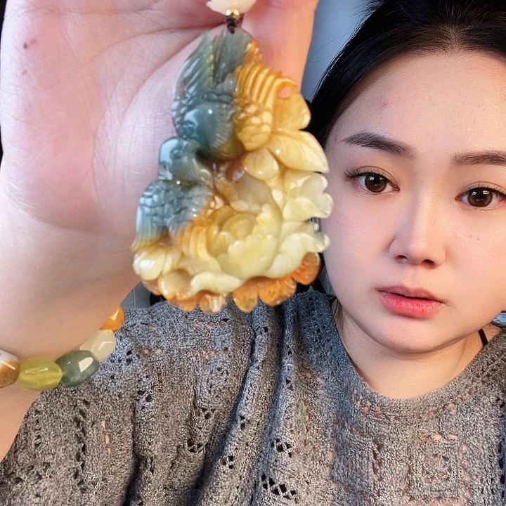 未镶嵌蛇纹石玉颈饰天*路