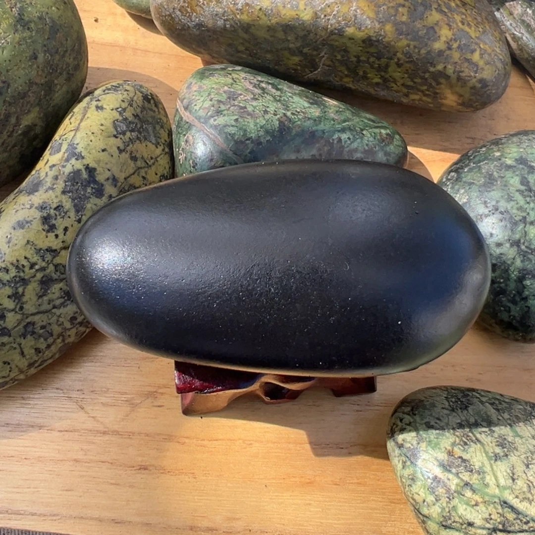 禾***木长石玉合金藏玉藏玉