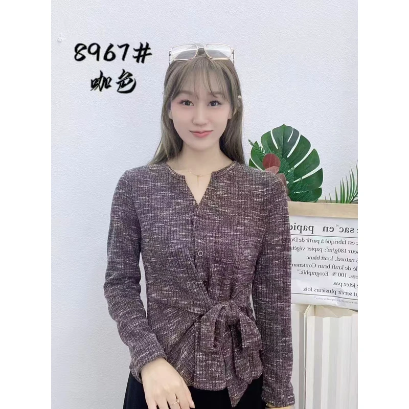 2025年秋季新款女装设计感小众高级感上衣慵懒风气质穿搭8967