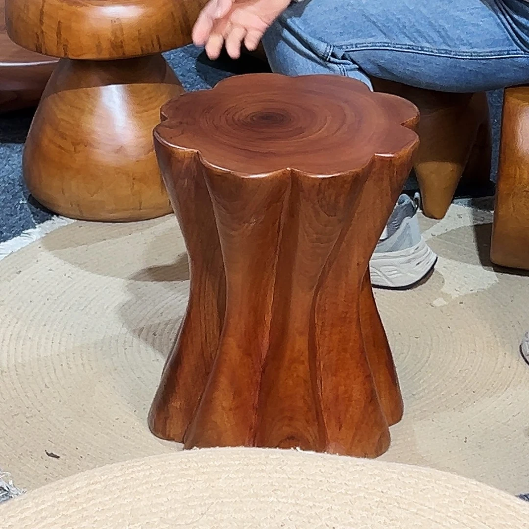 大***侠号香樟木尺寸：32-32-40cm