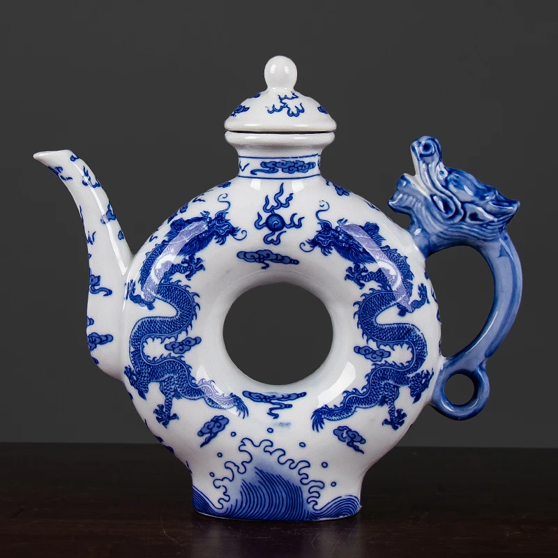 景德镇陶瓷青花龙纹龙首酒壶高档密封酒柜中式装饰瓷器老摆件家用