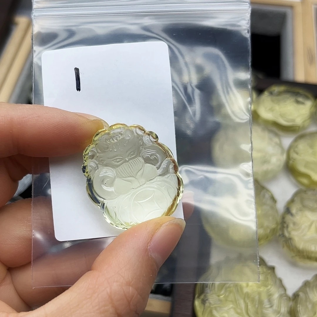 水晶颈饰未镶嵌黄水钱狐1号