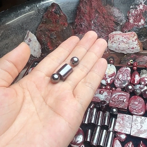 【闪购商品】天然辰砂平**活天然原矿朱砂珠子