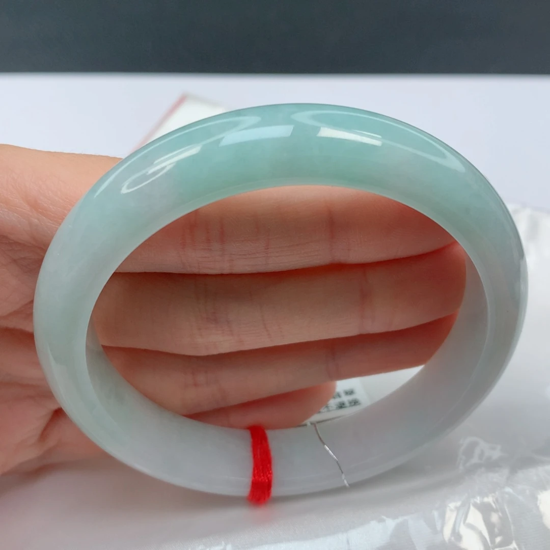 翡翠手镯未镶嵌59.8正圈