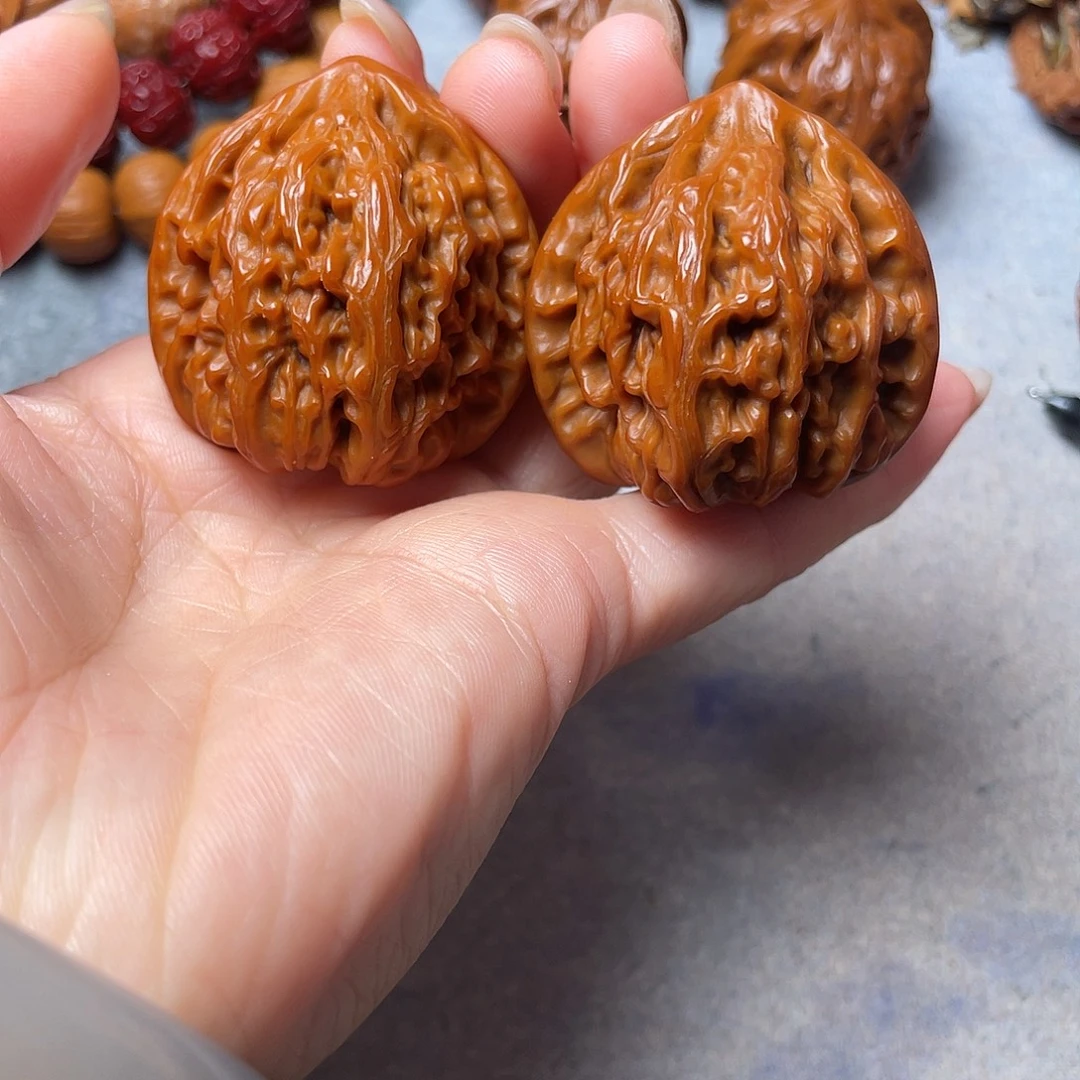 吊坠文玩核桃玉龙粗筋