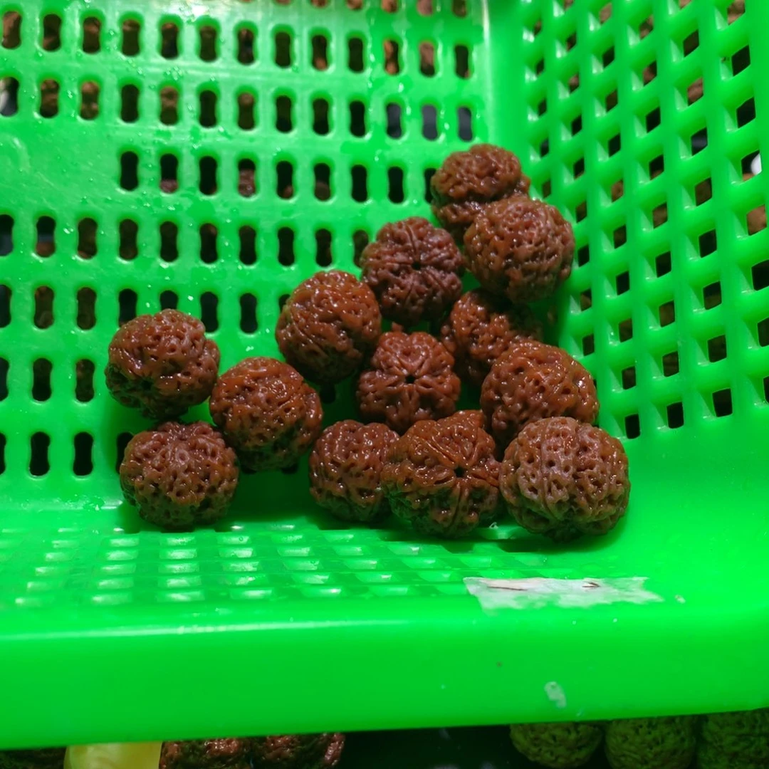 金刚菩提手串阿*宇23尺闷墩蜂窝双龙
