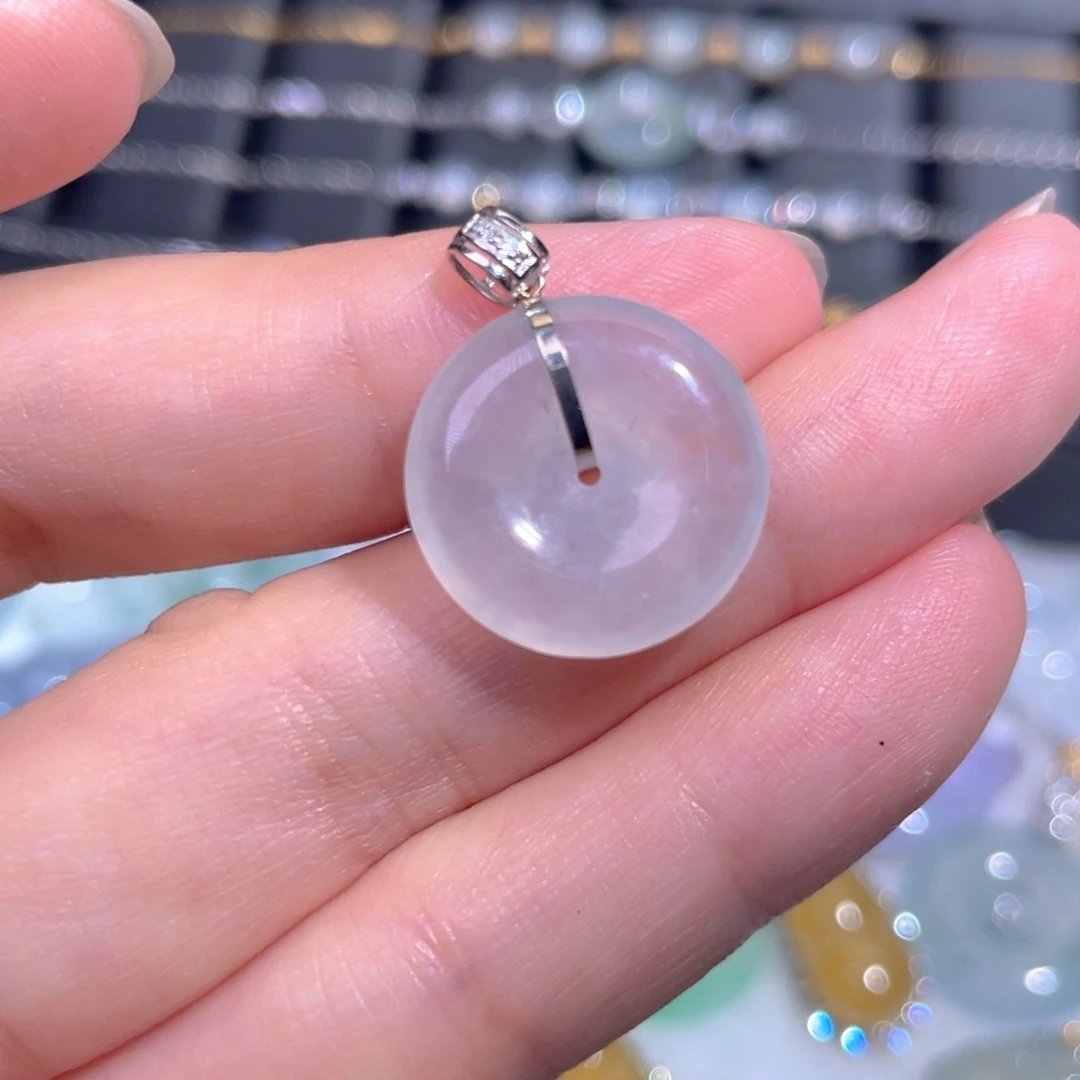 颈饰18K金镶嵌翡翠翡翠