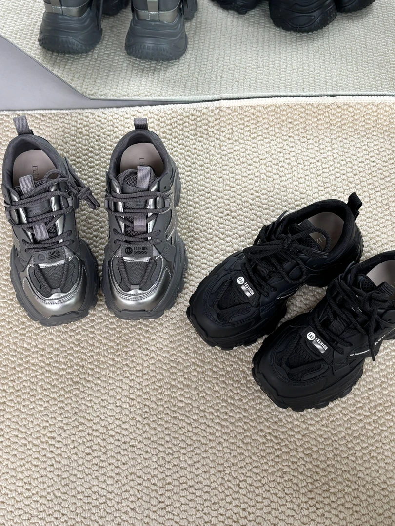 2025新款小蛮腰秀气老爹鞋百搭时尚休闲