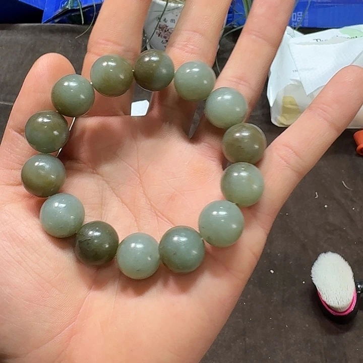 未镶嵌和田玉（糖玉）车挂