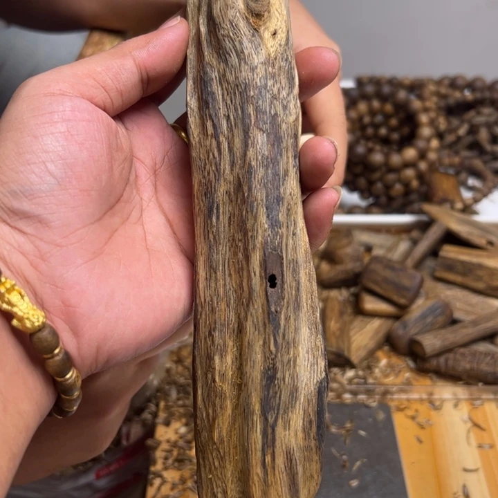 我***班沉香沉香碎屑143克