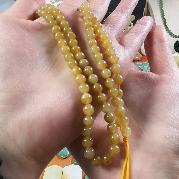 和田玉（糖玉）未镶嵌项链