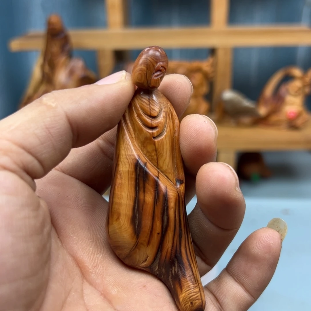 独***星木崖柏木摆件手把件