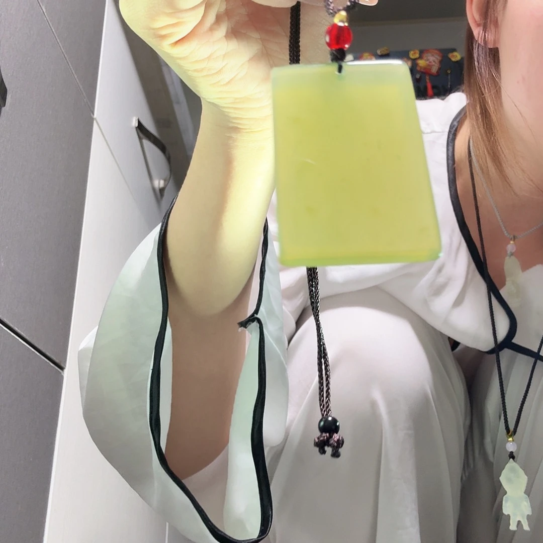 蛇纹石玉无事牌未镶嵌