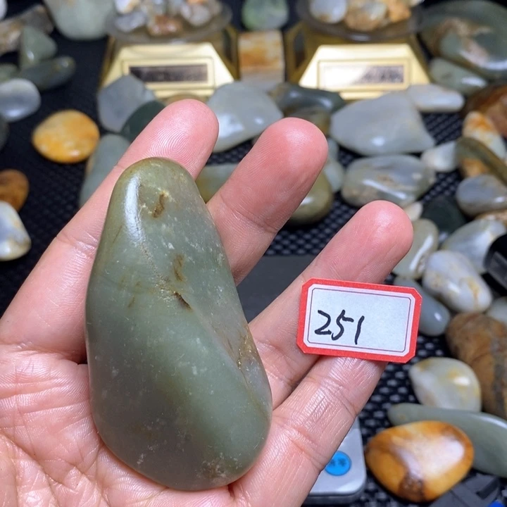 未镶嵌和田玉把件251