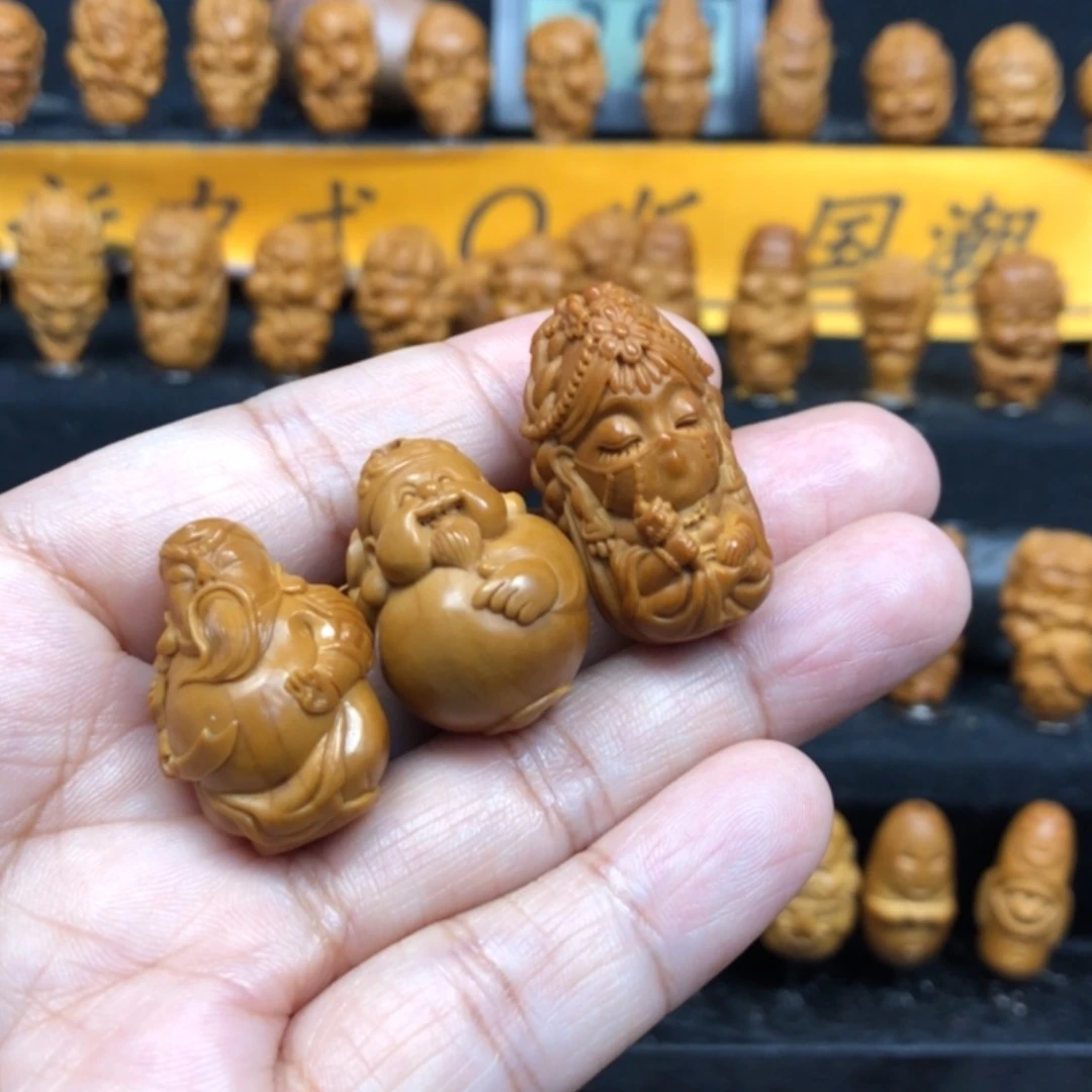 【闪购商品】橄榄核手串/手链天****t楼兰美女整身关公大肚财神