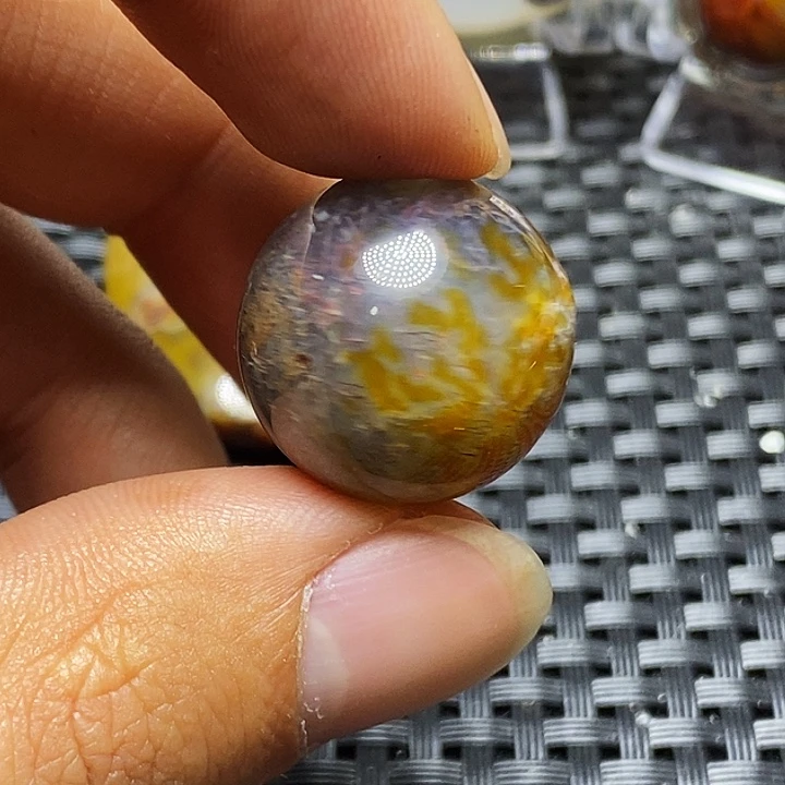 玄***信玛瑙/玉髓未镶嵌颈饰