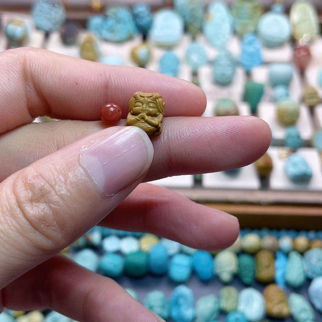 南红玛瑙未镶嵌配饰