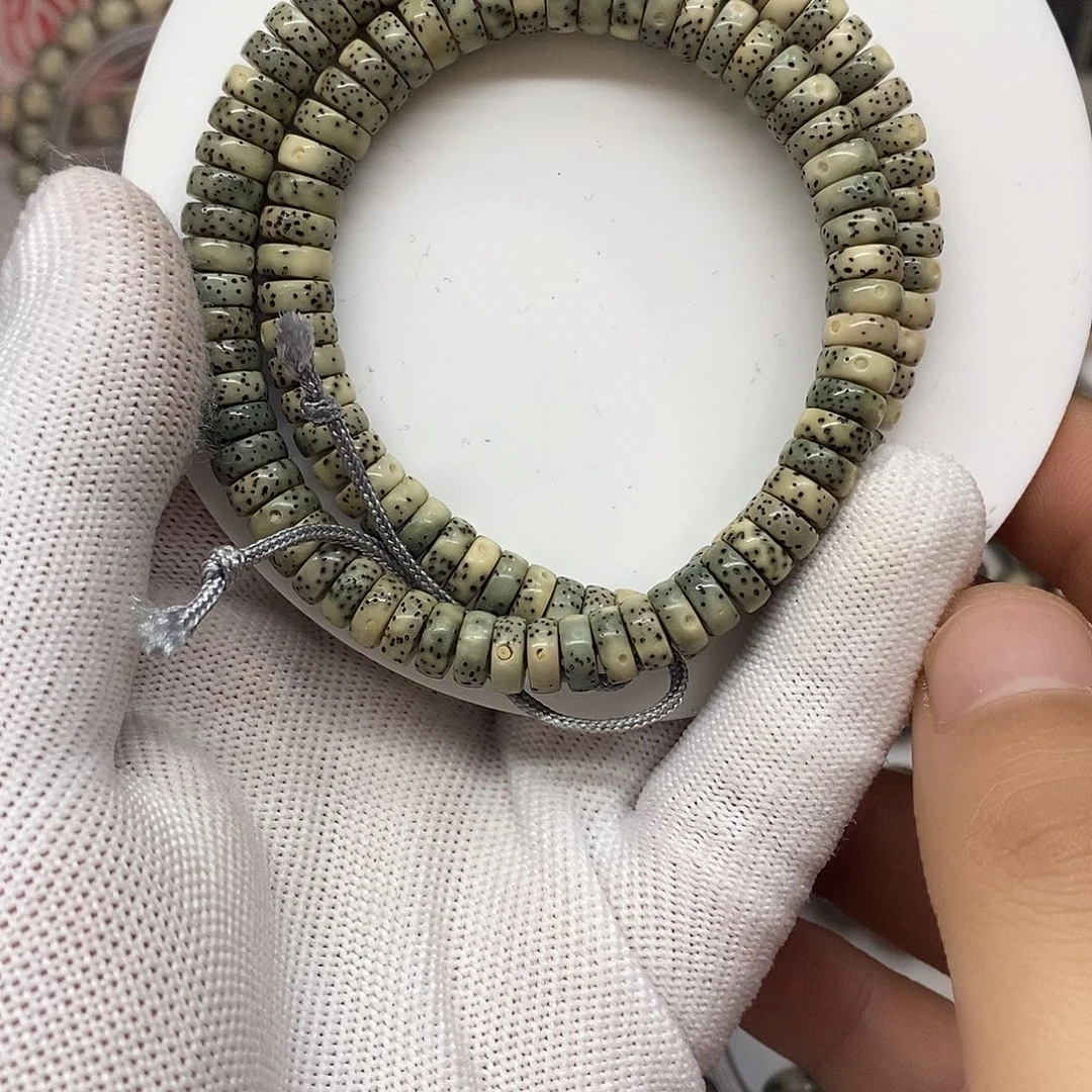 星月菩提吊坠石玉药片