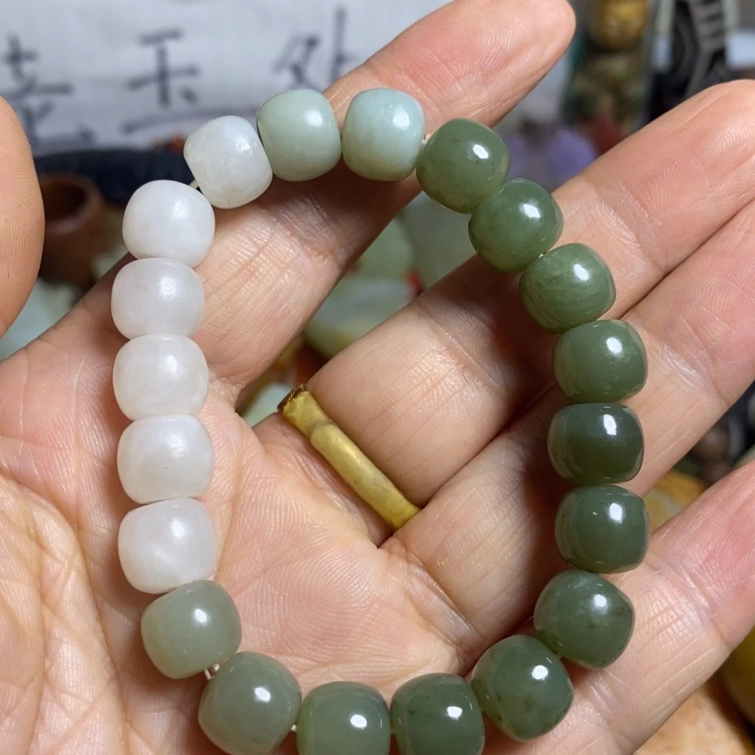 滴血莲花菩提吊坠