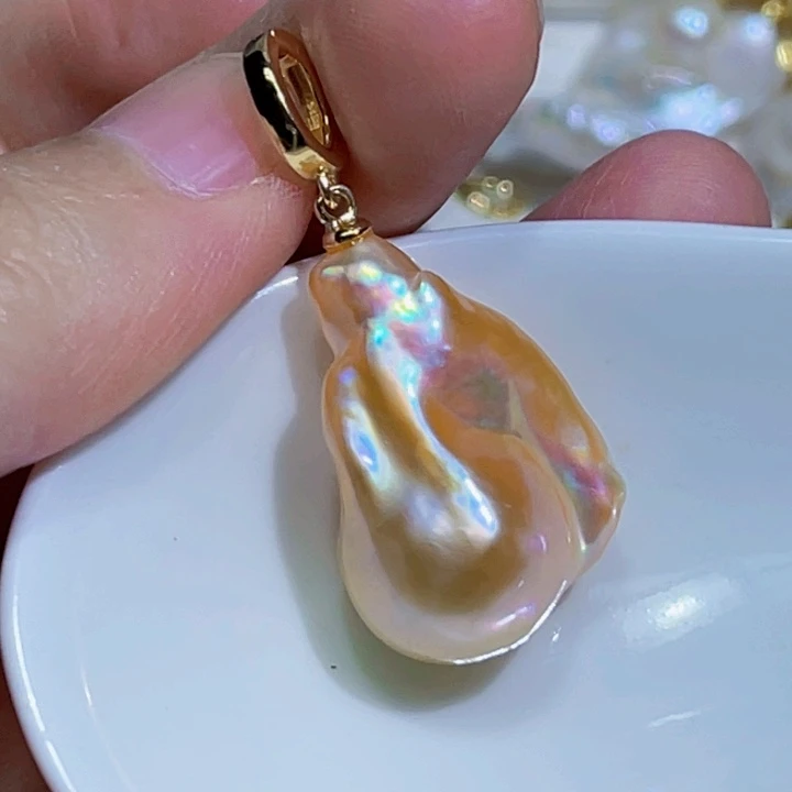 颈饰未镶嵌淡水珍珠