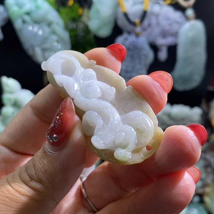 【闪购商品】颈饰未镶嵌翡翠貔貅