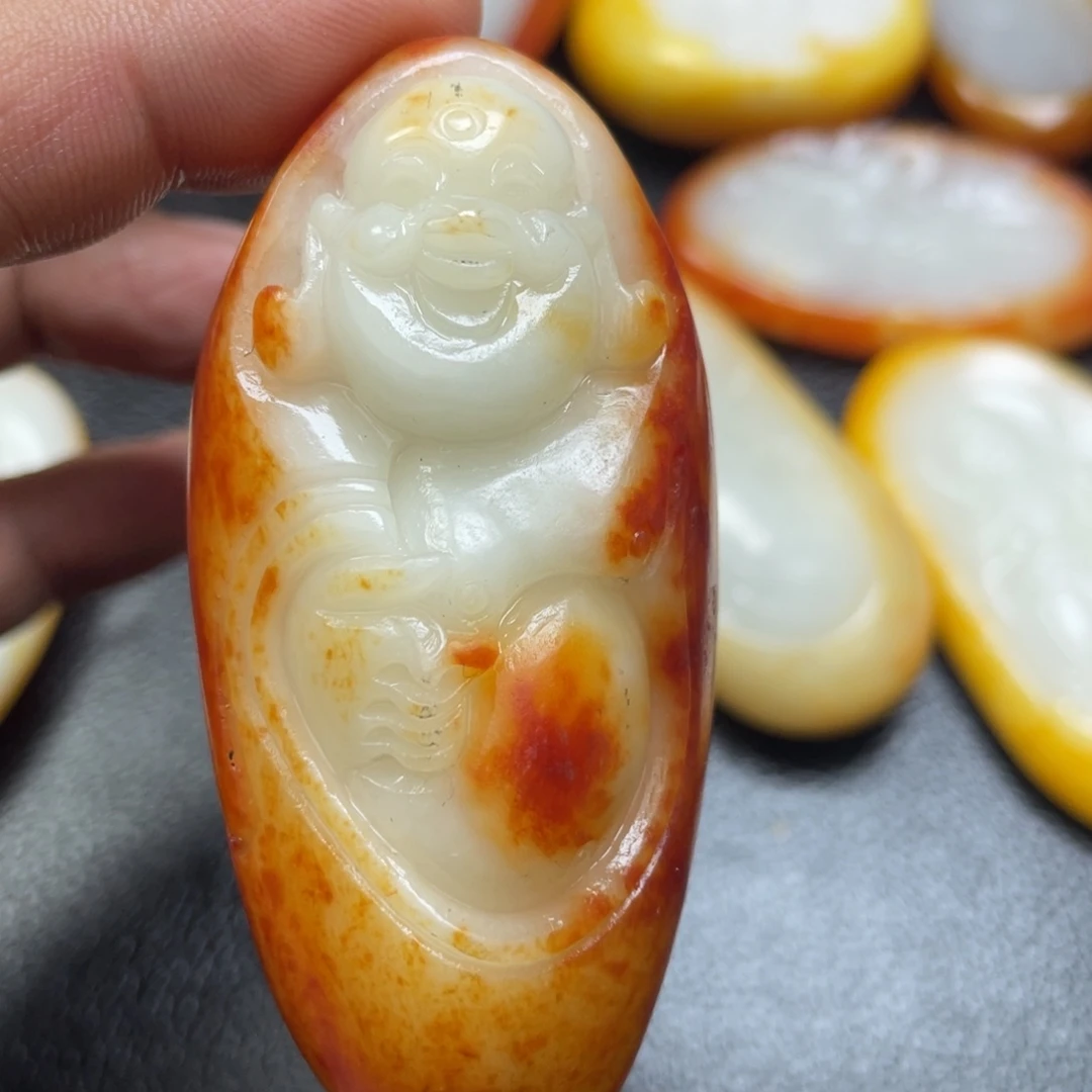 和田玉未镶嵌挂件