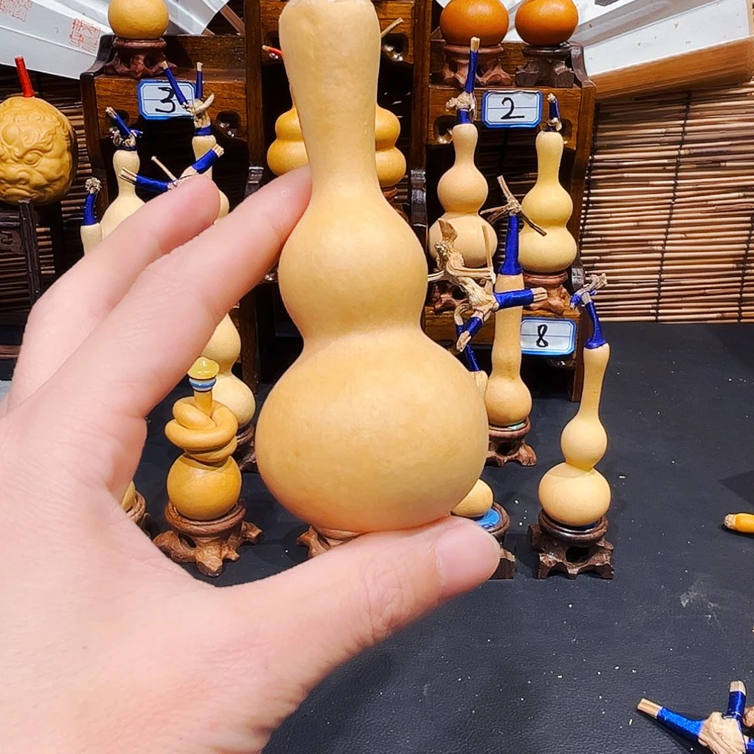 用*。。。。。。。。。。。。。。