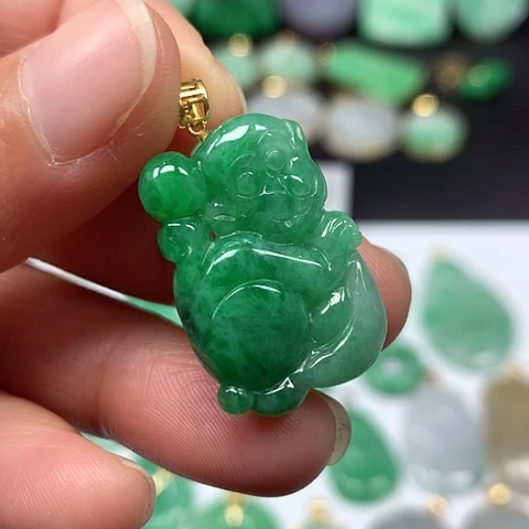 翡翠吊坠(不含链)18K金镶嵌