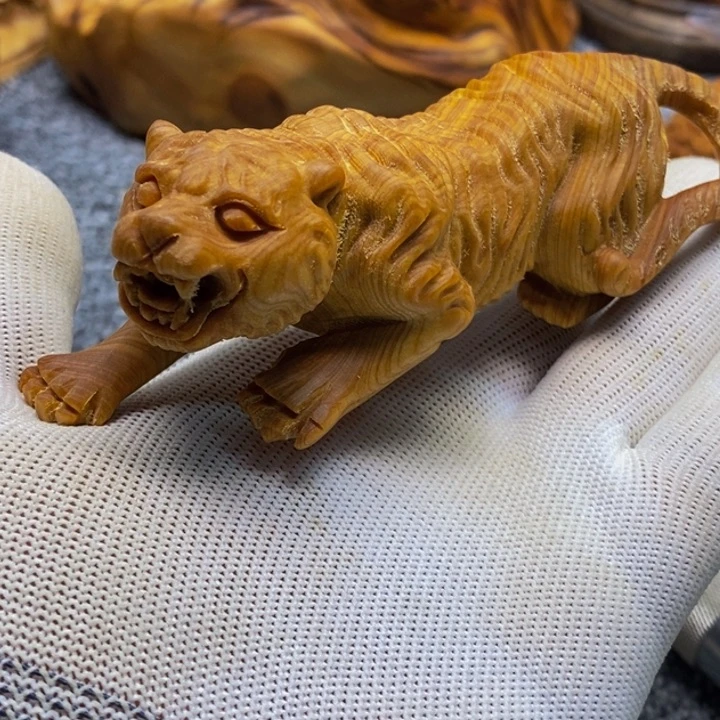 柏木（崖柏）岁**华崖柏90