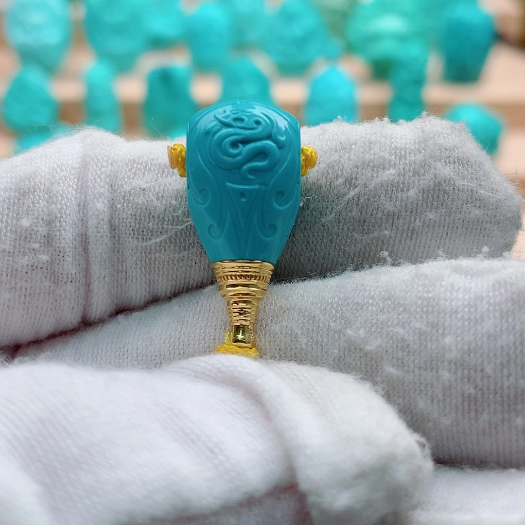 绿松石18K金镶嵌配饰