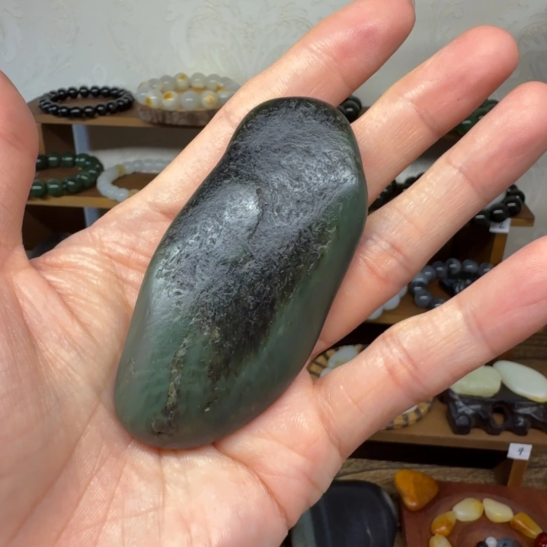 未镶嵌和田玉把件